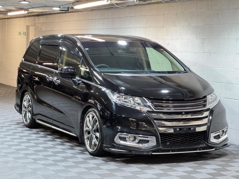 Honda Odyssey 2.4 Absolute EX 7 Seat K24 Auto Body Kit Petrol Automatic