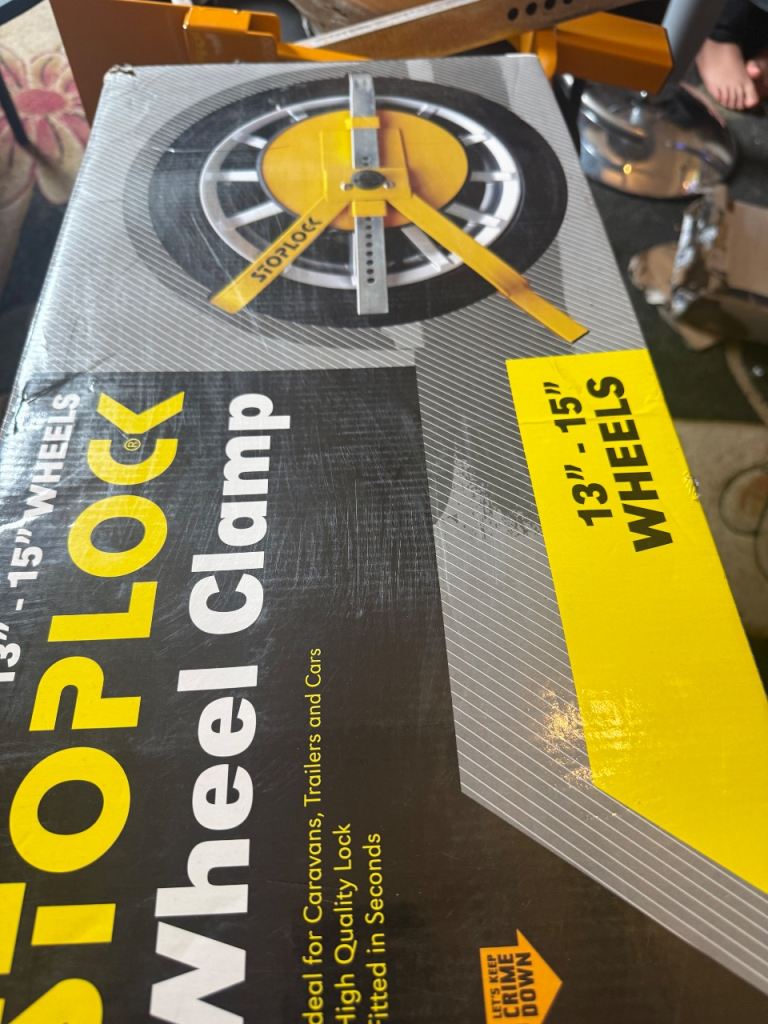 STOPLOCK Wheel Clamp – New, for 13"-15" Wheels