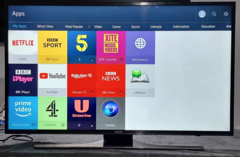 Smart tv 40 inch samsung 