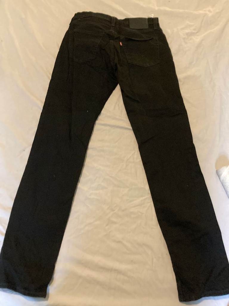 Men's black Levi's Waist 32 Length 34 Excellent condition