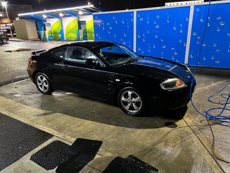 2005 Hyundai Coupe S 