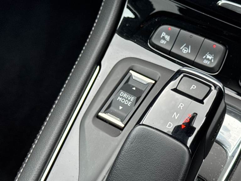 2023 Vauxhall Grandland 1.2 Turbo Ultimate 5dr Auto Hatchback PETROL Automatic