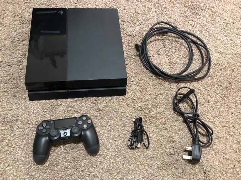 PS4 digital  PS4 1 tb hard drive with all wires and controller doesn’t