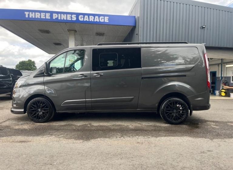 2020 Ford Transit Custom 2.0 EcoBlue 185ps D/Cab Limited Automatic FSH Inc Vat