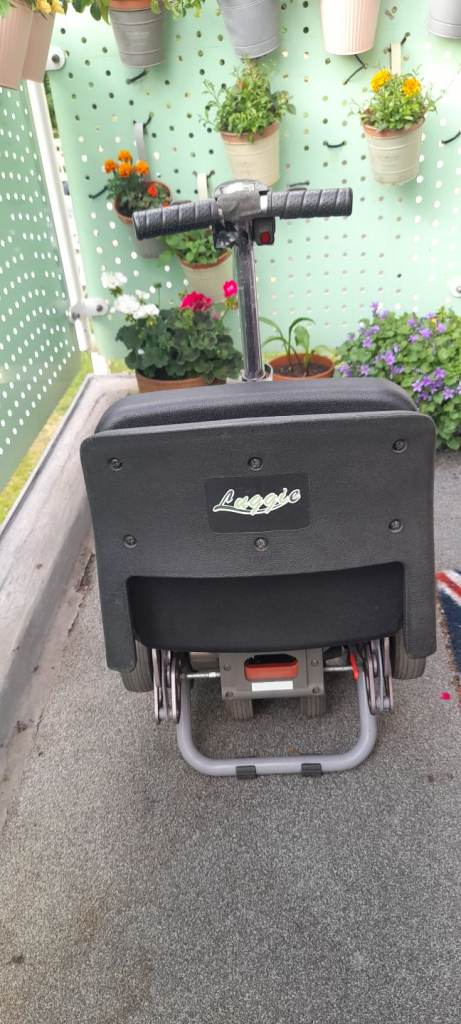 Luggie Mobility Scooter – Black, Good Condition