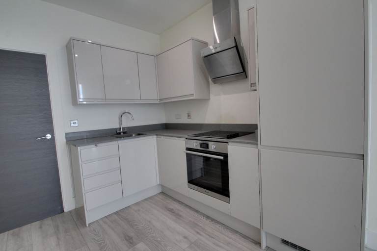 1 Bedroom Flat to rent in Slough