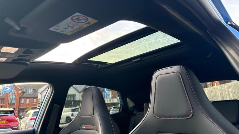 2023 Ford Puma 1.0 EcoBoost Hybrid mHEV ST 5dr DCT Petrol Hatchback Hatchback Petrol Automatic