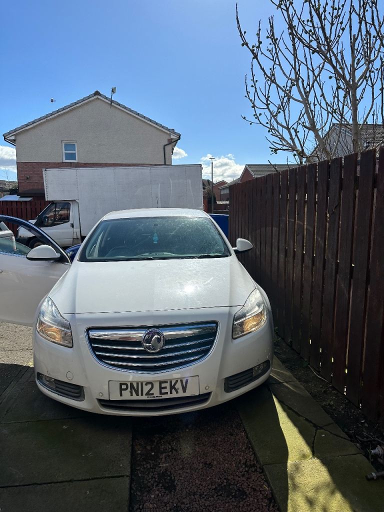 Vauxhall, INSIGNIA, Hatchback, 2012, automatic 1956 (cc), 5 doors
