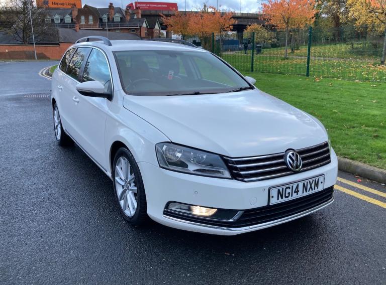 2014 Volkswagen Passat 1.6 TDI Bluemotion Tech Executive 5dr ESTATE Diesel Manual