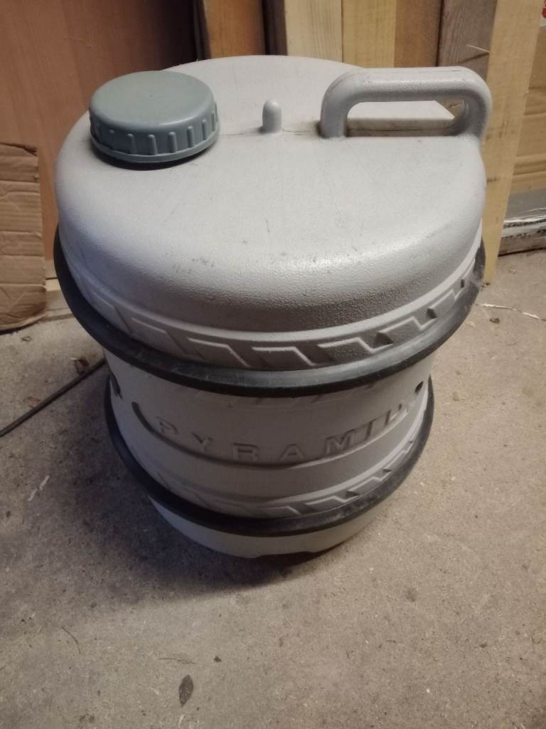 Water tank 