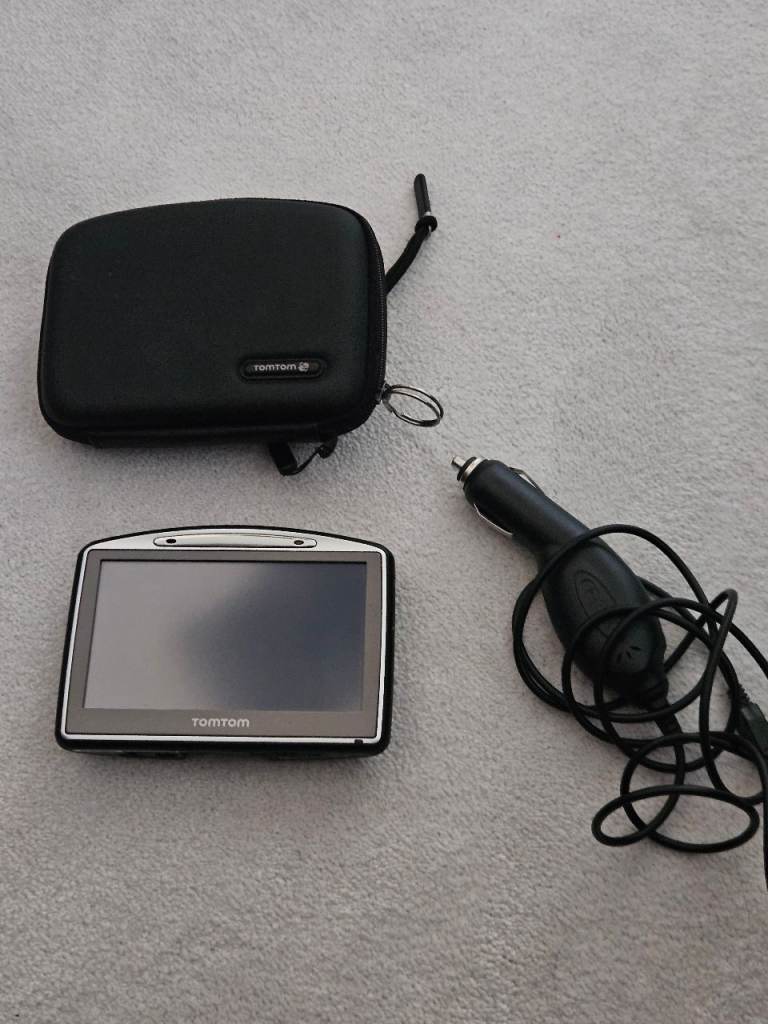 Tomtom Satnav & charger