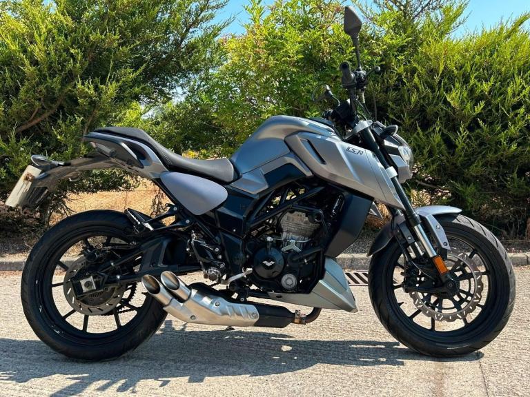 2023 72 Lexmoto LS-n 125 Naked Euro 5 13 Ps 5400 Miles