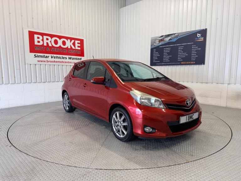 2012 Toyota Yaris 1.33 VVT-i SR 5dr HATCHBACK PETROL Manual