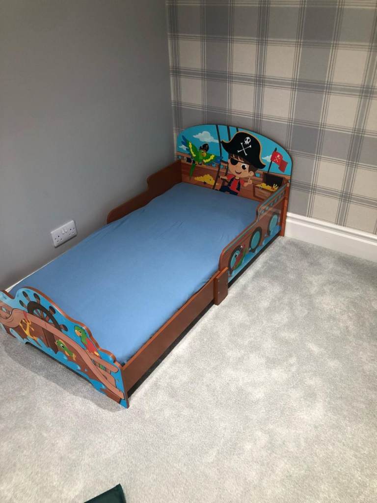 Pirate Themed Toddler Bed - Wood with Mattress