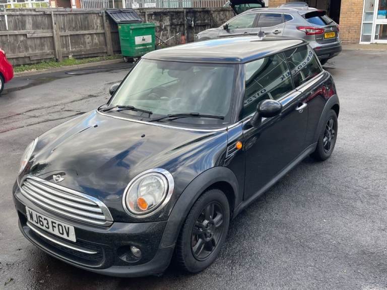  Mini Hatchback 2.0 Cooper D 3dr Auto Diesel