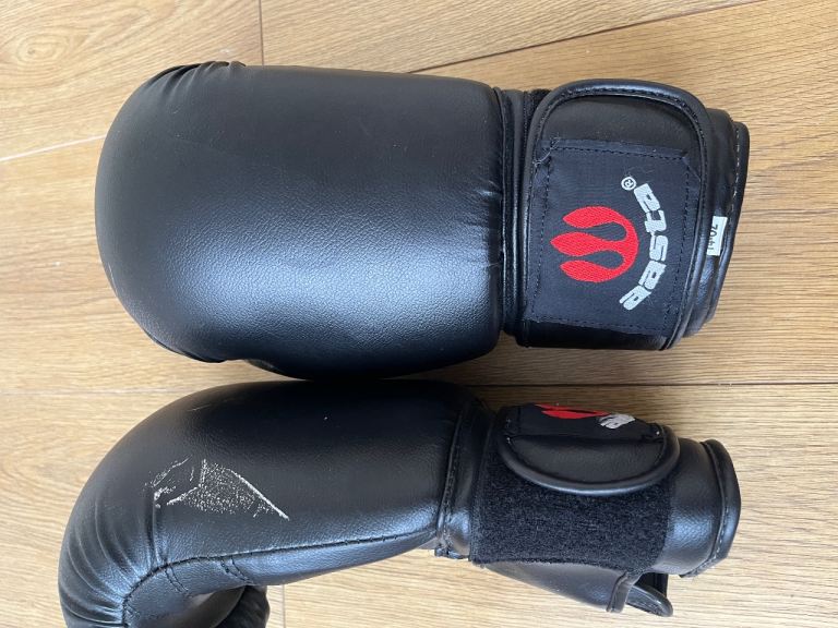 Aasta boxing gloves 14oz