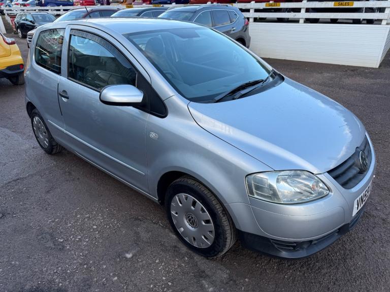 2009 Volkswagen Fox 1.4 3dr HATCHBACK Petrol Manual