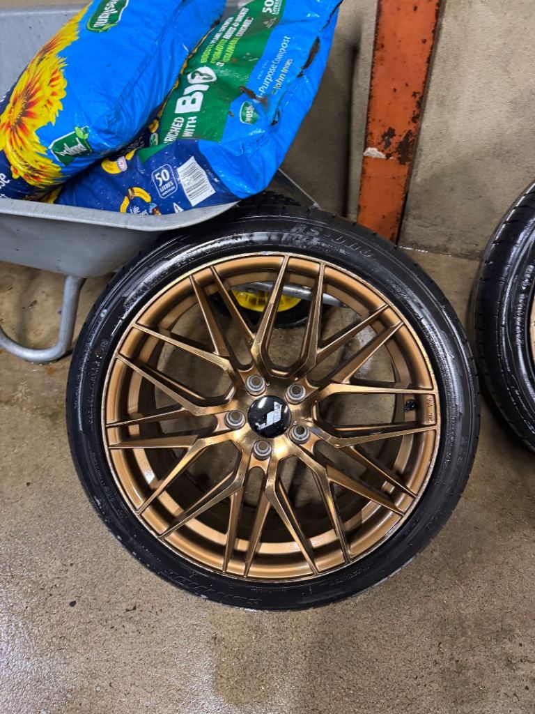 5x112 alloys 18 inch Japan racing jr28 