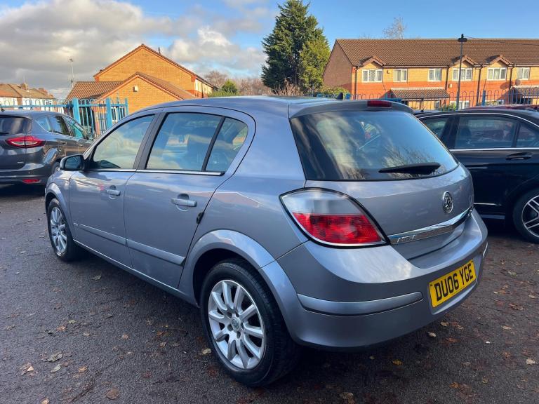 2006 Vauxhall Astra 1.8i 16V Design 5dr Auto HATCHBACK PETROL Automatic