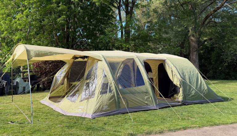 Vango AirBeam 6 Berth Inflatable Tent + Carpet, Groundsheet Protector & Pump