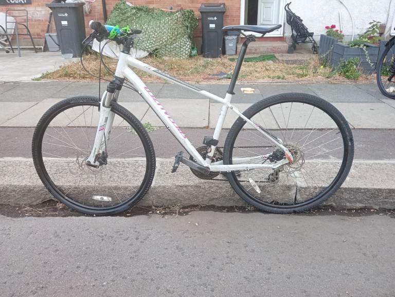 Specialized Hybrid Bike - White, Good Condition