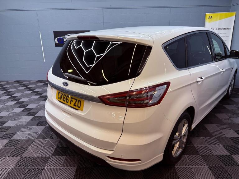 2016 Ford S-Max 1.5T EcoBoost Titanium Euro 6 (s/s) 5dr MPV Petrol Manual