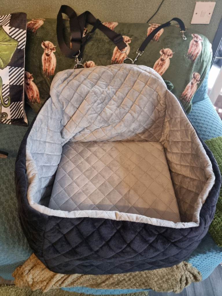 Dog safety car bed seat