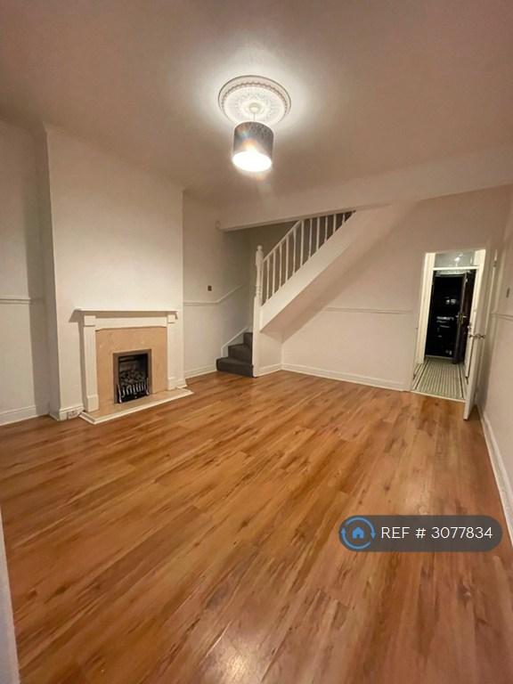 3 bedroom house in Wattis Road, Smethwick, B67 (3 bed) (#3077834)