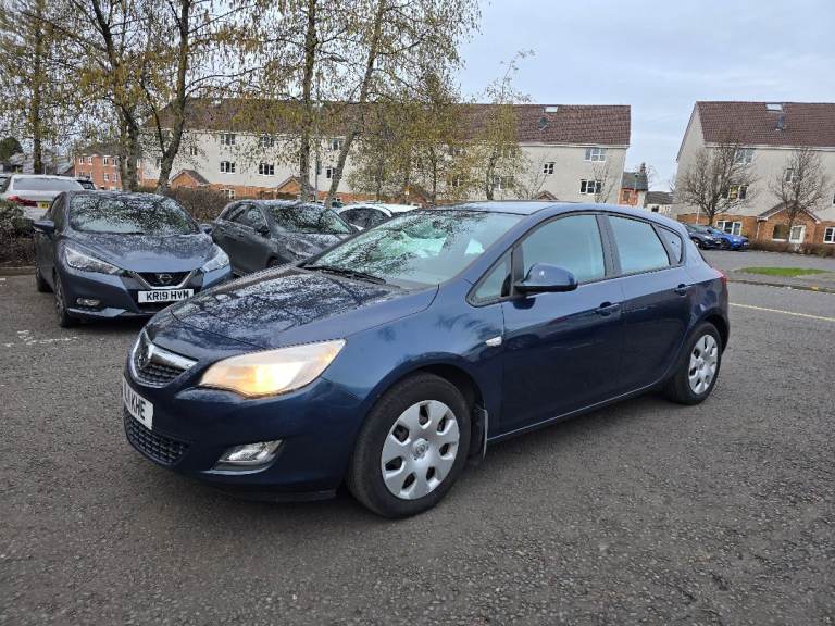 Vauxhall, ASTRA, Hatchback, 2011, Manual, 1398 (cc), 5 doors ulez