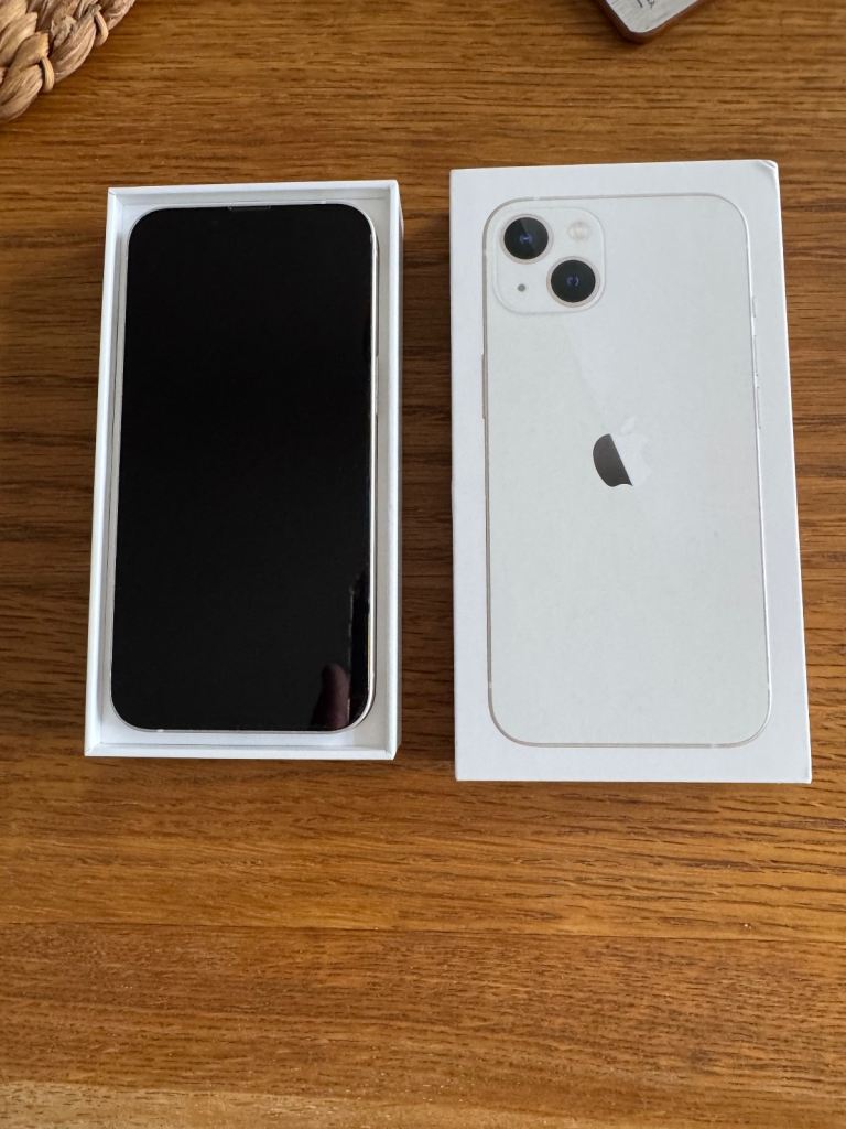 Apple iPhone 13 – White, immaculate condition