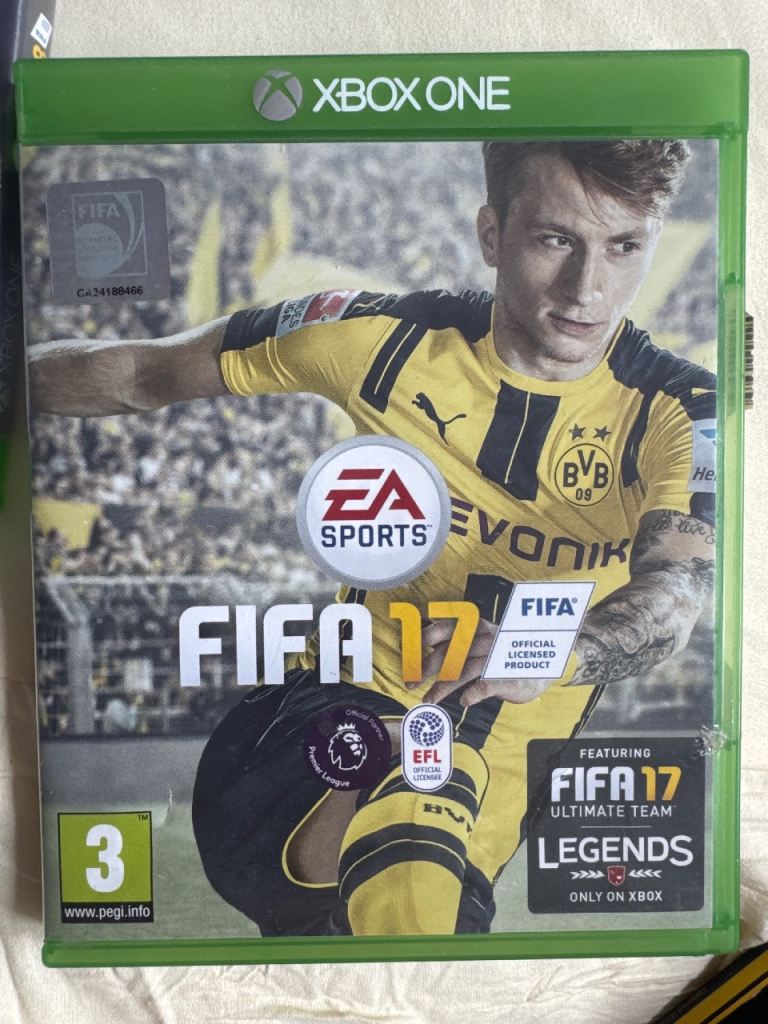 Xbox one fifa 17 game 