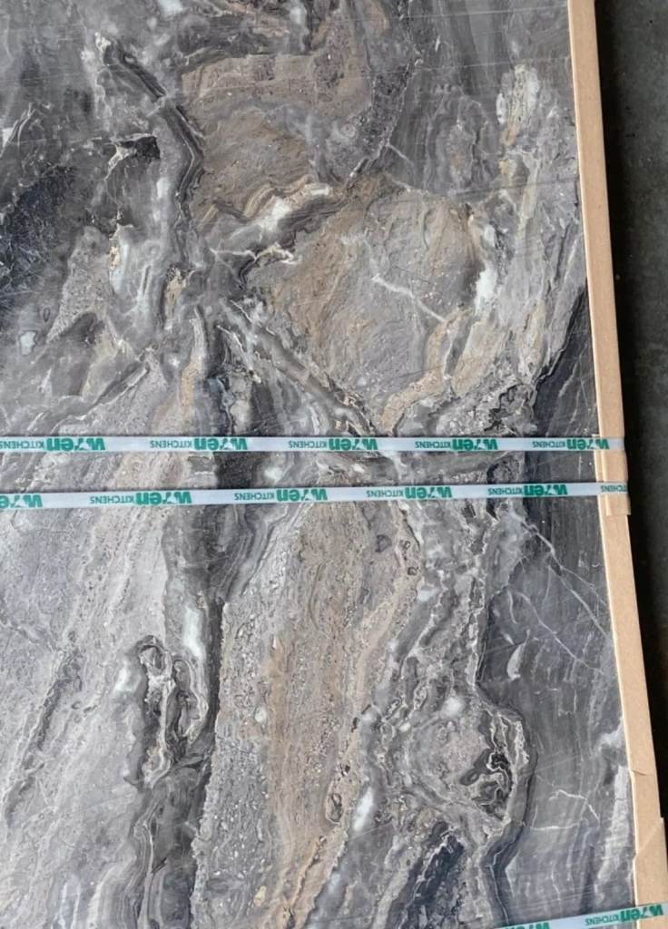 Wren Luxury laminate Kitchen Worktop and TekWall / Splashback in Purbeck - priced to clear