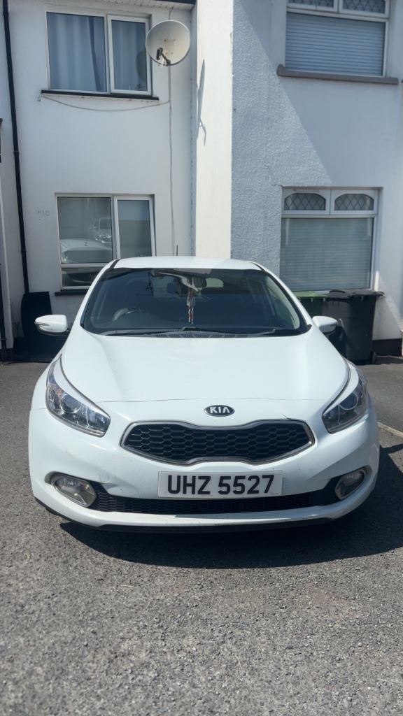 Kia, CEED, Hatchback, 2013, Manual, 1582 (cc), 5 doors
