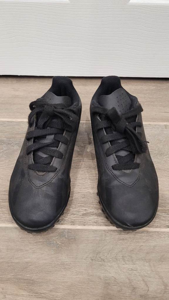 Adidas junior size 3 football boots