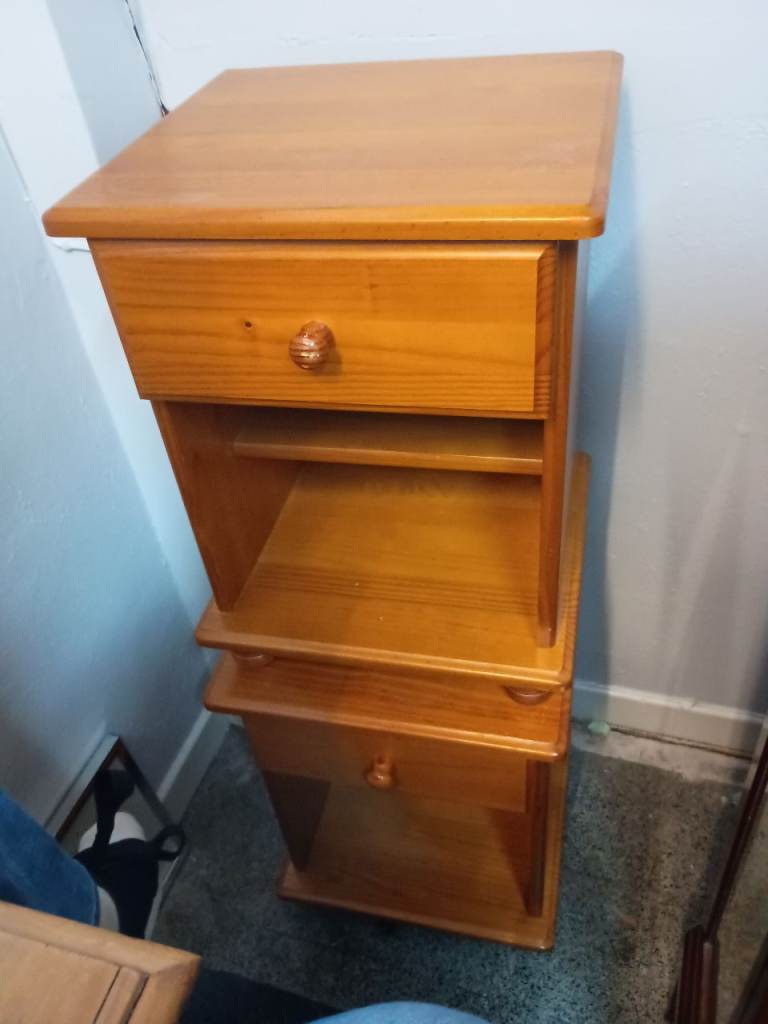Wooden Bedside Table with Drawer and Shelf – Good Condition