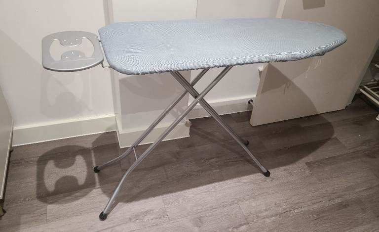 Ironing Board with Iron Rest – Grey, Good Condition