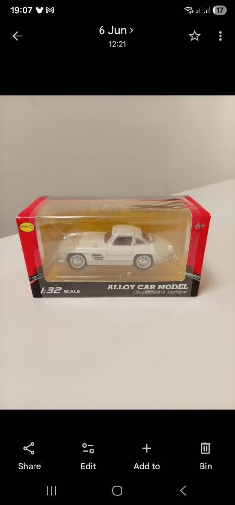 1:32 Scale Mercedes-Benz 300SL Gullwing Diecast Model Car Model Car White