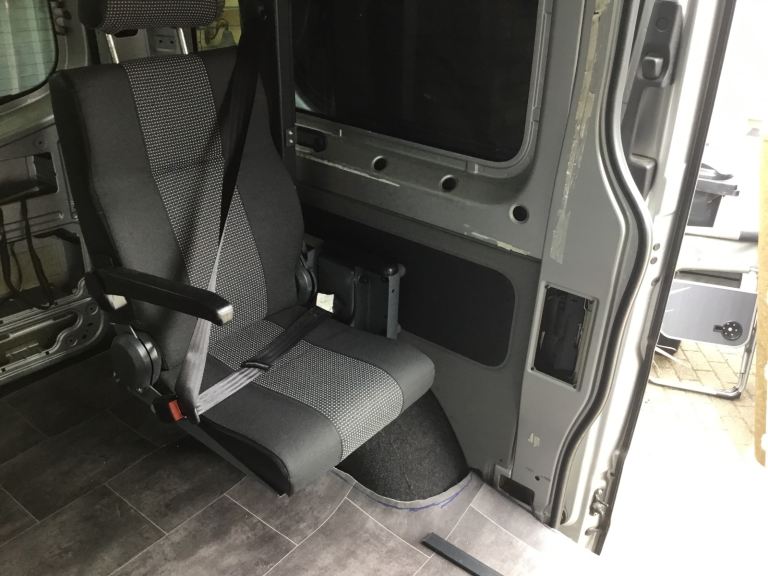 Seats/fold down camper/van 