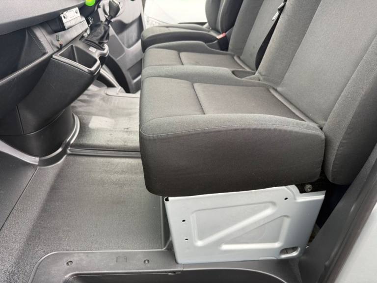 2020 Mercedes-Benz Sprinter 3.5t H2 Van PANEL VAN DIESEL Manual