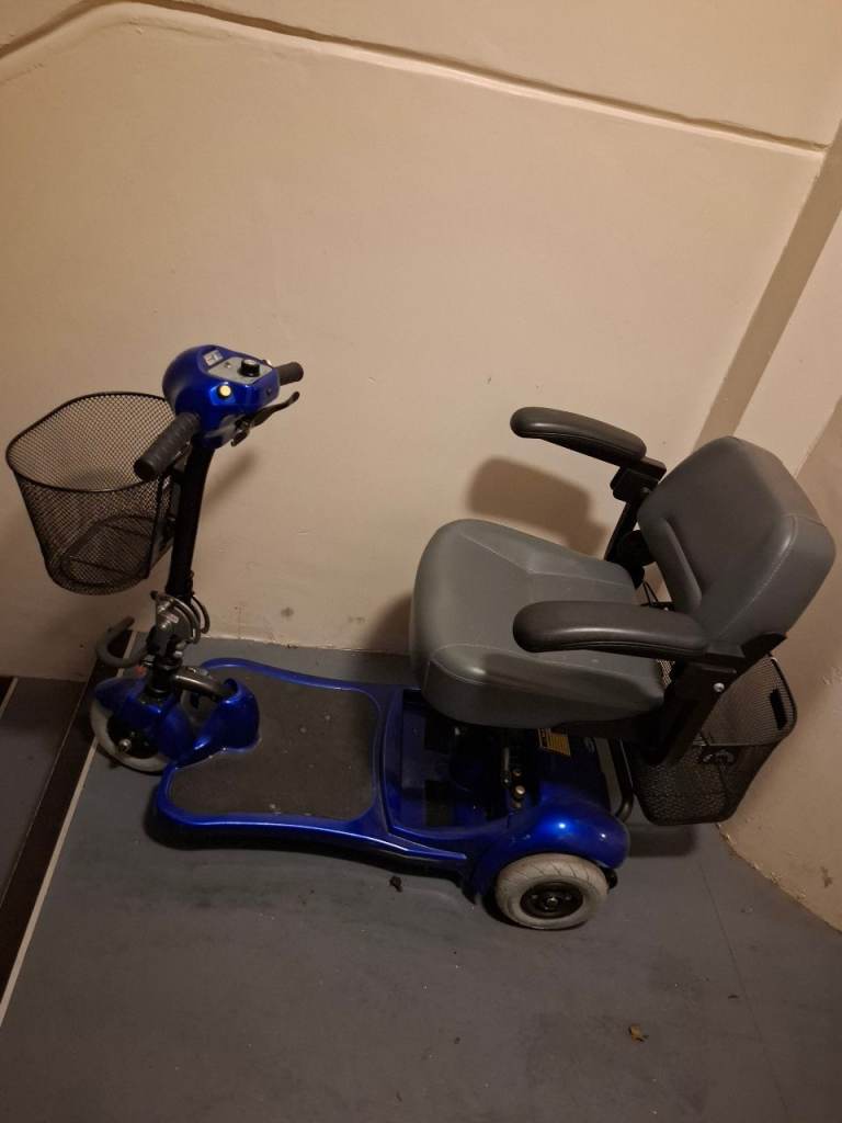 Mobility scooter