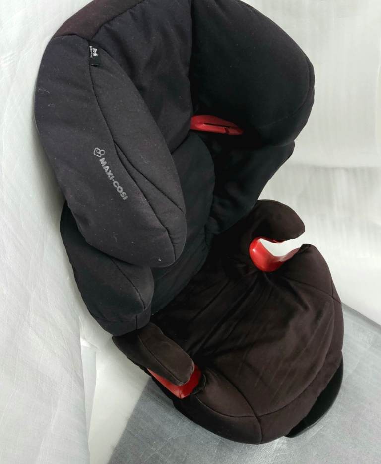 Maxi-Cosi Rodi AirProtect Group 2/3 Car Seat Clean