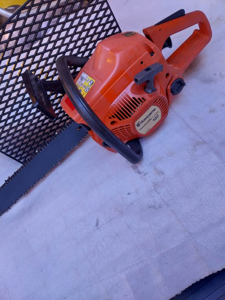 Husqvarna 137
