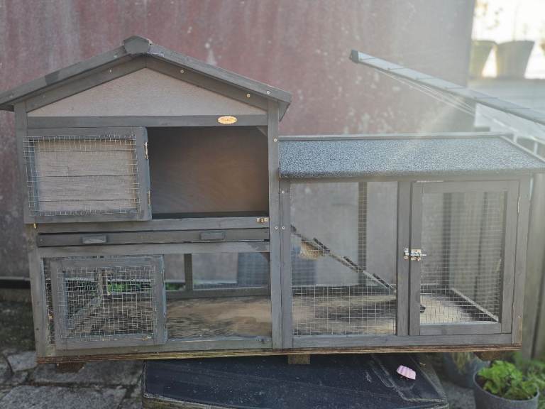 Rabbit hutch and cover