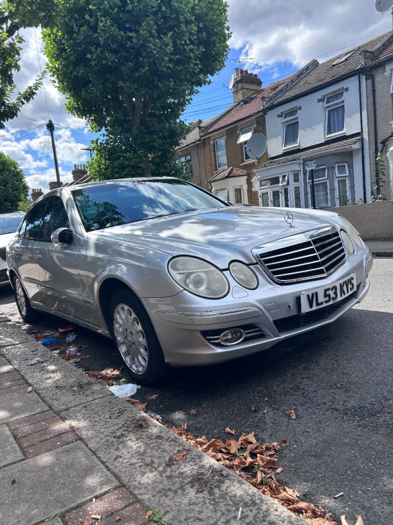 Mercedes-Benz, E CLASS, Saloon, 2003, Semi-Auto, 3199 (cc), 4 doors