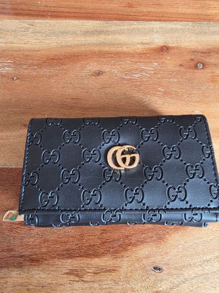 GUCCI Style Black Wallet with Gold Logo - Brand New