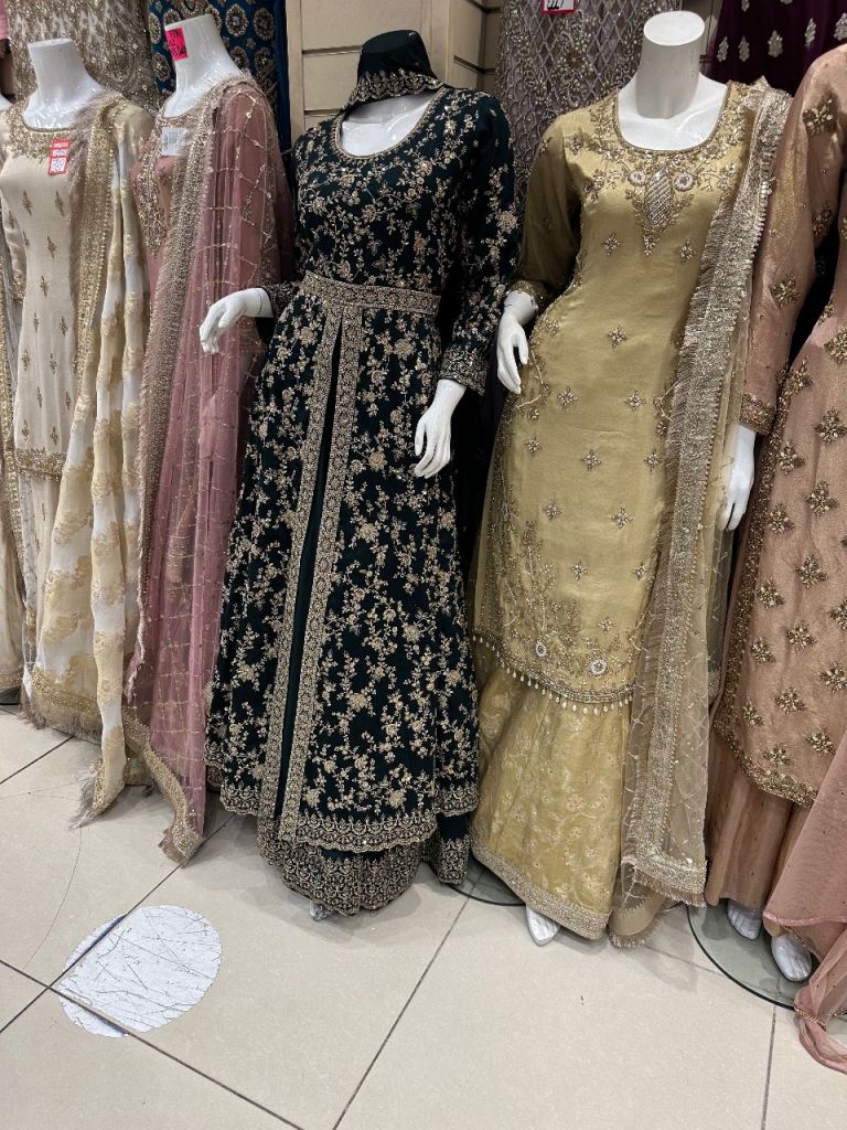Lengha suit - 3 piece - Stunning Green and Gold Embroidered Traditional Dress