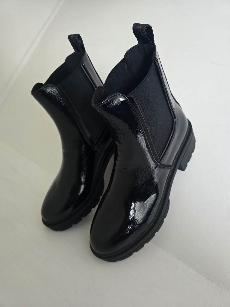 Rocket Dog Black Boots Iggie Kleen Patent Pu Size Uk6/Euro39
