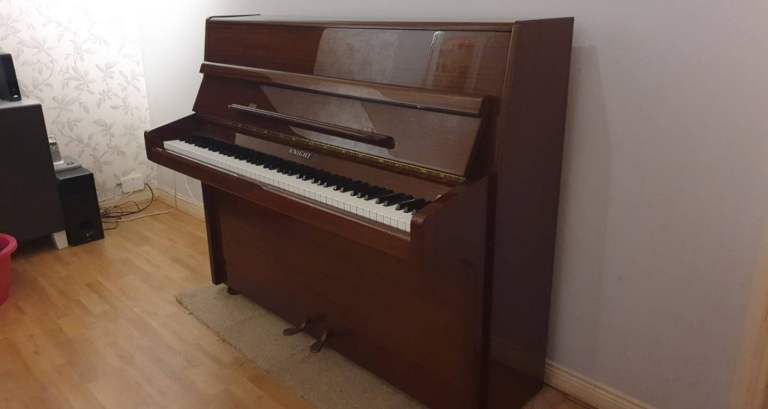 Knight K10 Piano, from 1972