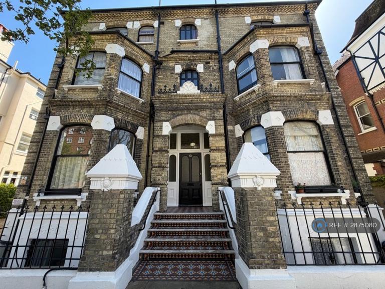 2 bedroom flat in Wilbury Road, Hove, BN3 (2 bed) (#2875080)