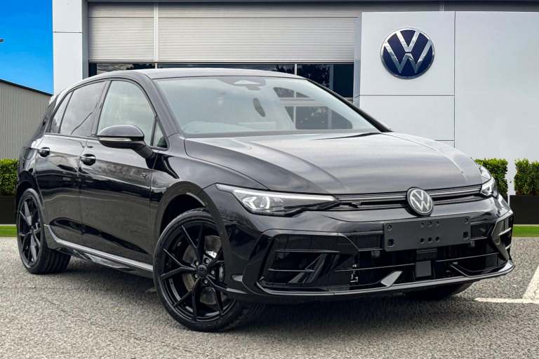 2026 Volkswagen Golf 2.0 TSI R Black Edition DSG 4Motion Euro 6 (s/s) 5dr Hatchback Automatic